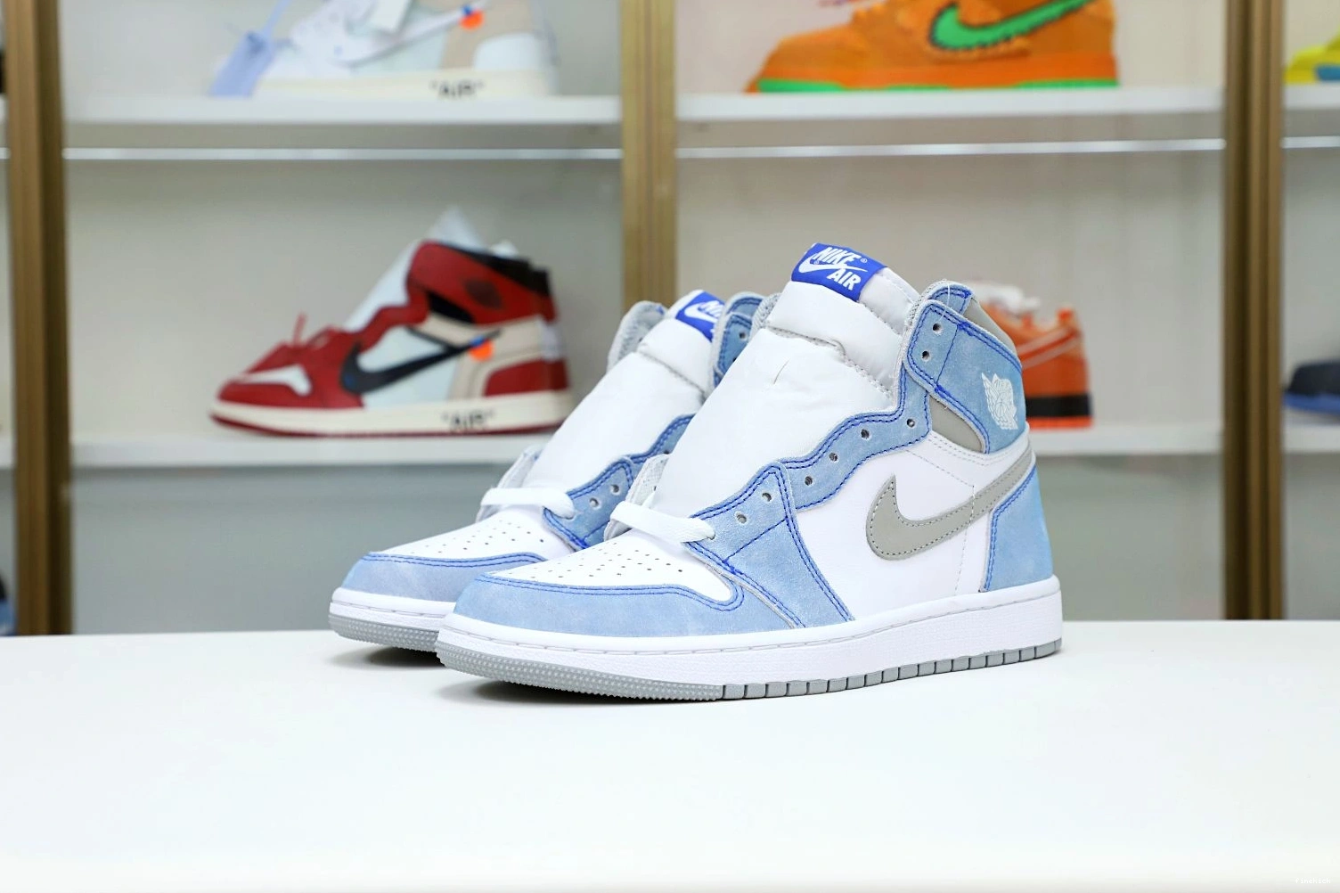 JORDAN RETRO ROYAL' 1 'HYPER AIR HIGH OG 0213